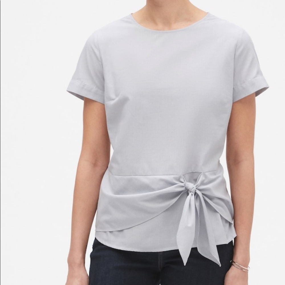 Banana Republic Tie Front Top